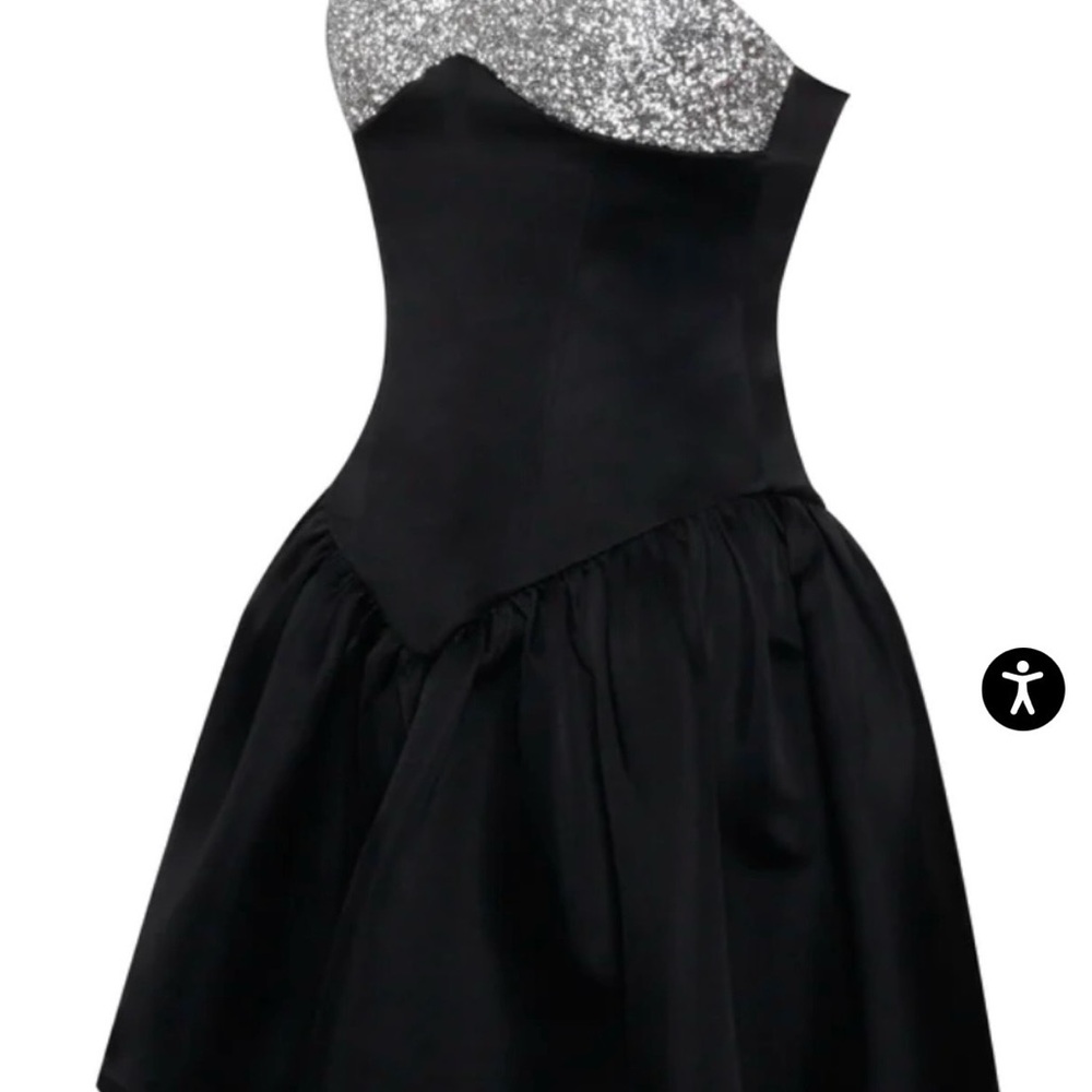 Black strapless dress